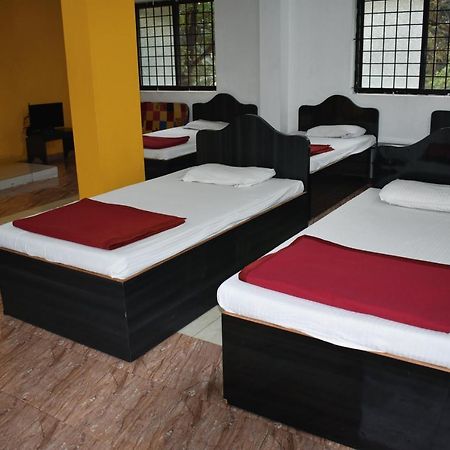 Hotel Gananjaya Gokarna  Eksteriør billede